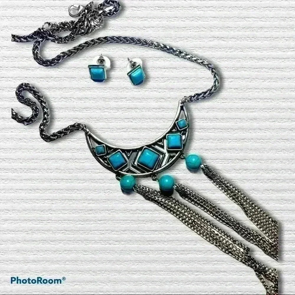 Jewelry - Metal Inlaid Turquoise Simple Necklace Earring set